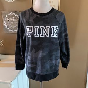 Victoria’s Secret PINK Black Grey Camo Crewneck Sweatshirt Pullover Size SMALL